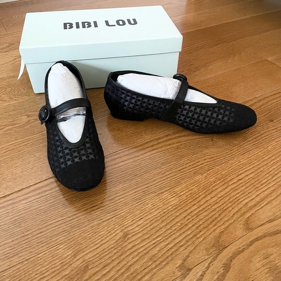 Bibi Lou Floral Mesh Flats - Picture 5 of 5